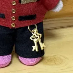 ミニチャーム 鍵 ゴールド