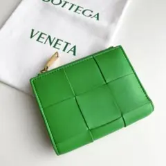 ボッテガヴェネタ 折り財布 カセット イントレチャート レザー 現行 グリーン