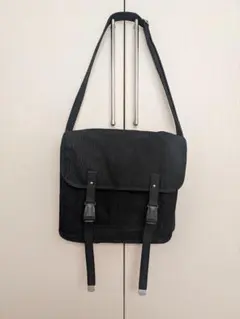 【新品/お値下げ中】一澤信三郎帆布 42 (店舗限定ブラックショルダーバッグ)のサムネイル