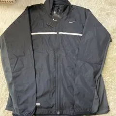 Nike ジップアップジャケット 黒　Sサイズ
