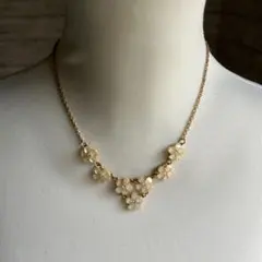 Item thumbnail for item f4b09352-be53-4f69-b1ee-ecf7c134ef7c