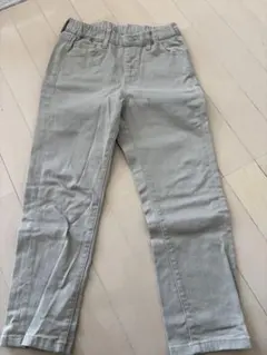 UNIQLO 130サイズ ベージュ 長ズボン