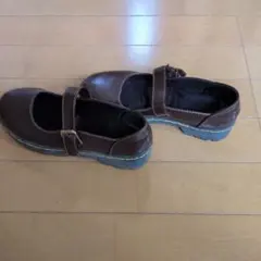 ブラウン メリージェーンシューズ ストラップ付き