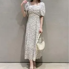 美品✨ SNIDEL スナイデル 24SSレーヨンパフ 花柄 ワンピース ロング