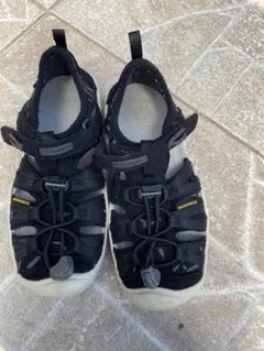 keenサンダル　18センチ