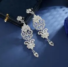【新品/未使用】ゴージャス シルバーイヤリング/ピアス 結婚式 前撮り 華やか
