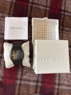 DIESEL ディーゼル DZ-1322 メンズ腕時計 ブラック×イエローのサムネイル