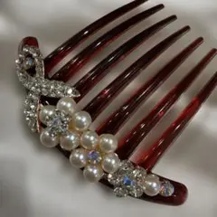 エレガントなパールコーム髪飾り