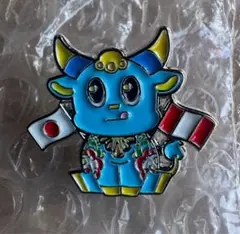 ペルー　ナショナルデー　ピンバッジ　プカラ　友好フラッグ