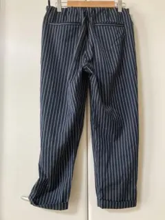 a.v.v ストライプクロップドテーパードパンツのサムネイル