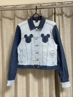 希少　美品Disney ミッキーマウス デニムジャケット　ストレッチ
