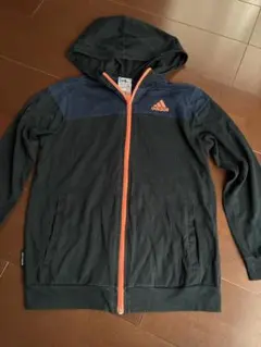 アディダス　adidas ジップアップパーカー　フーディ