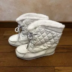 ファー付きホワイトスノーブーツ 23.5センチ