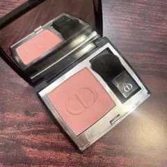 ディオール スキンルージュ ブラッシュ チュチュホログラフィック 212