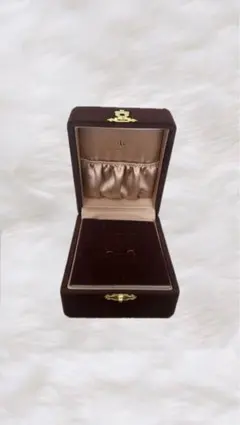 ete クラシック ベルベット アクセサリーケース