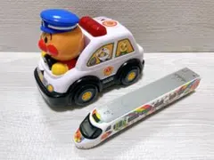 アンパンマン列車 予讃線8000系列車 アンパンマンパトカー　アンパンマン電車