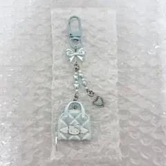 サンリオ ハローキティ シークレットキーホルダー ミニチュアキルト 水色 バッグ