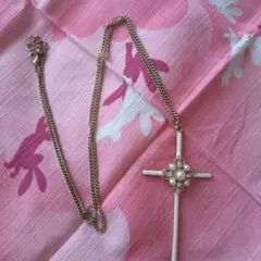 CECILMcBeeのパール十字架ネックレス