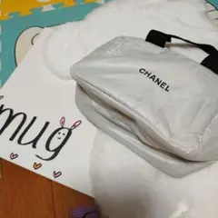 CHANEL ポーチ　ホワイト☆