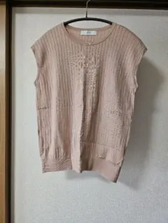 Item thumbnail for item 6f0504f7-9db1-4664-95c2-0dfeaec0c4cd