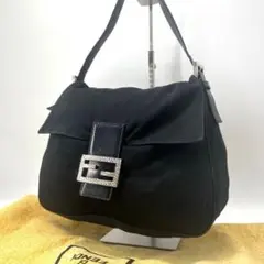 18522✨フェンディ マンマバケット ワンショルダー クリスタルラインストーンのサムネイル