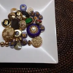 し*な様 昭和レトロ ヴィンテージ ゴールド系ボタン⑧