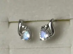 4℃ K18WG ダイヤ　ピアス