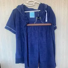 Item thumbnail for item 74f3d304-5dad-4419-98dc-f18843897e7b