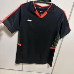 LI-NING バドミントンウェア ブラック レッド ユニSサイズのサムネイル