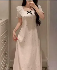SHEIN ポルカドット柄フリル襟リボン 半袖ナイトガウンパジャマ