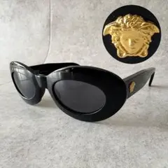 大人気】 イヴサンローラン サングラス キャットアイ 金ロゴ 黒 良品