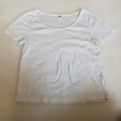 UNIQLOポインテールラウンドネックミニTシャツ