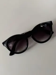 American Eagle サングラス ブラックのサムネイル