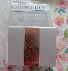 未使用　COFFRET D'OR コフレドール　シャドウ・パウダー用　ケース
