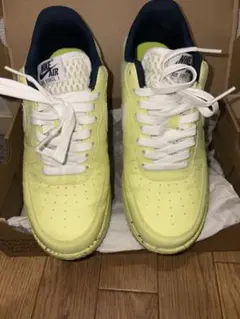Nike Air Force 1 イエロー