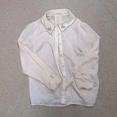 axes femme アイボリー刺繍シャツ