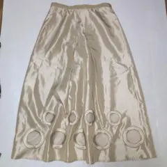 【美品】ヒロコビス★裾刺繍！光沢感ロングスカート★11 大きいサイズ