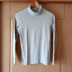 UNIQLO　トップス　カットソー/Tシャツ