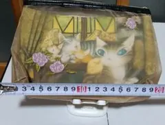 ダヤン刺繍ポーチのサムネイル