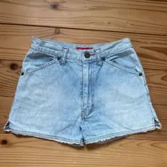 Item thumbnail for item 7ed7a1a6-4a32-4afa-97f1-ba9f61472c4c