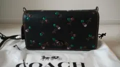 新品　COACH DINKY コーチ　チェリー　ディンキー　バッグ　財布
