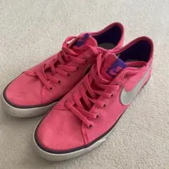 Item thumbnail for item 5a131eee-0aba-49a5-bbfb-d5a761a79b8f