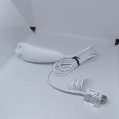 【匿名　送料無料】家庭用ゲーム機　任天堂　Wii　ヌンチャク　ホワイト　ゲーム機