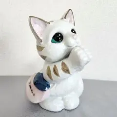 美濃焼　お願い猫　天を見上げて祈る猫の置物　美濃焼のサムネイル