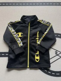 チャンピオン　ジャージ