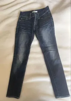 今だけ値下げ！moussyスキニーデニム　23