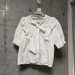 INGNI フリルリボンタイシャツ ホワイト