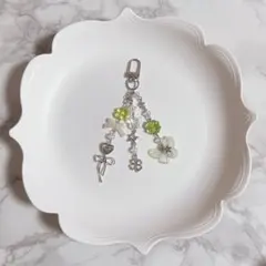 ビーズキーホルダー 100 ハンドメイド