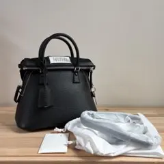 新品　Maison Margiela 5AC Miniバッグ　S56WG0082のサムネイル