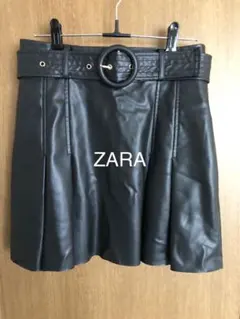 ZARA ブラック レザーミニスカート